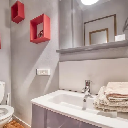 Le Charvet Apartment *